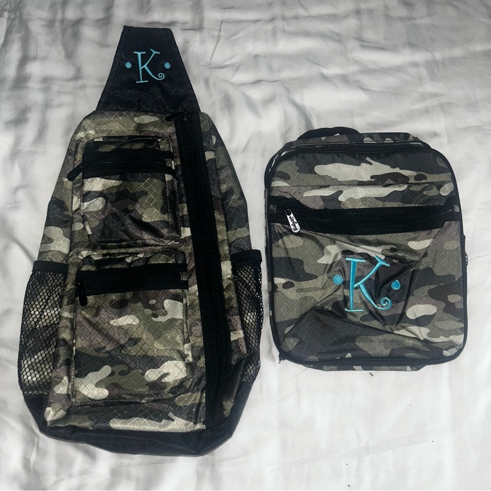 Thirty-One Sling Back & Lunch Buddy Thermal in Camo Crosshatch